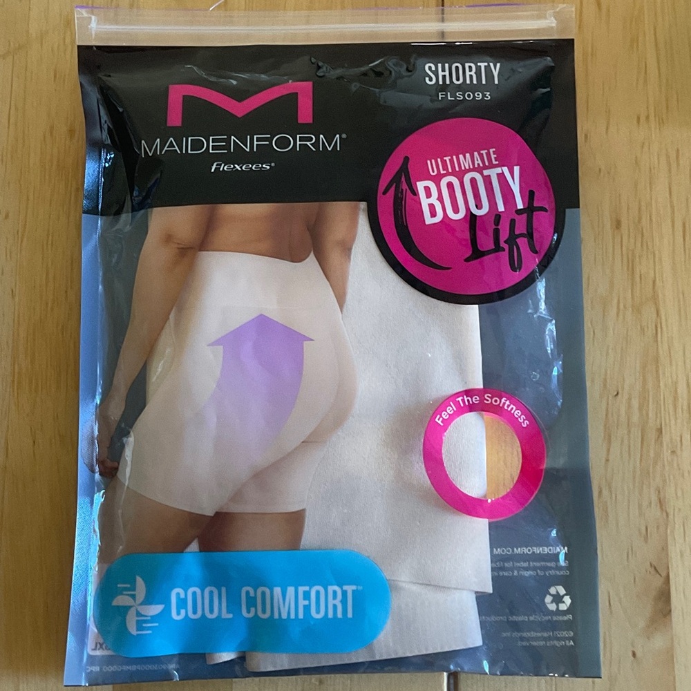Maidenform Flexees‎ White Shaping Shorts